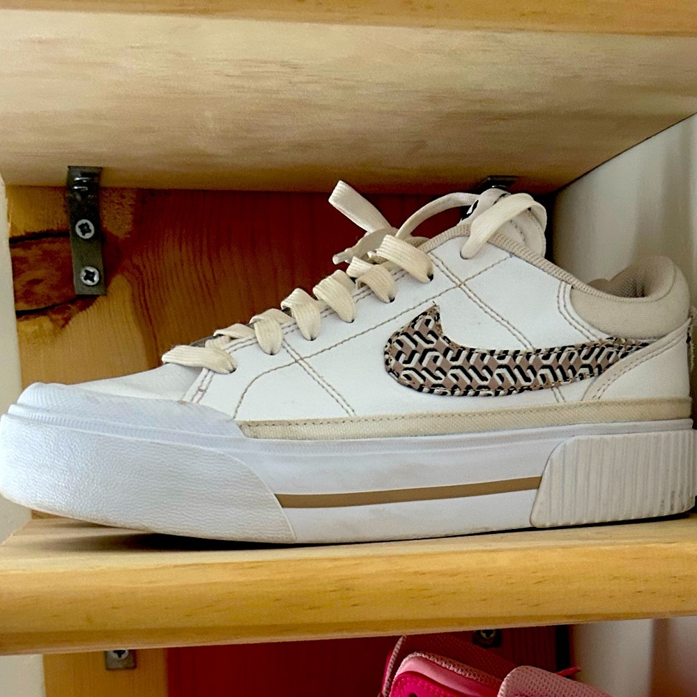nike shoes